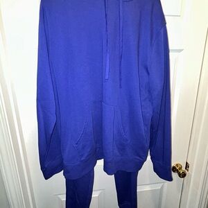 Amazon Essentials Women’s Periwinkle Hoodie Sweater